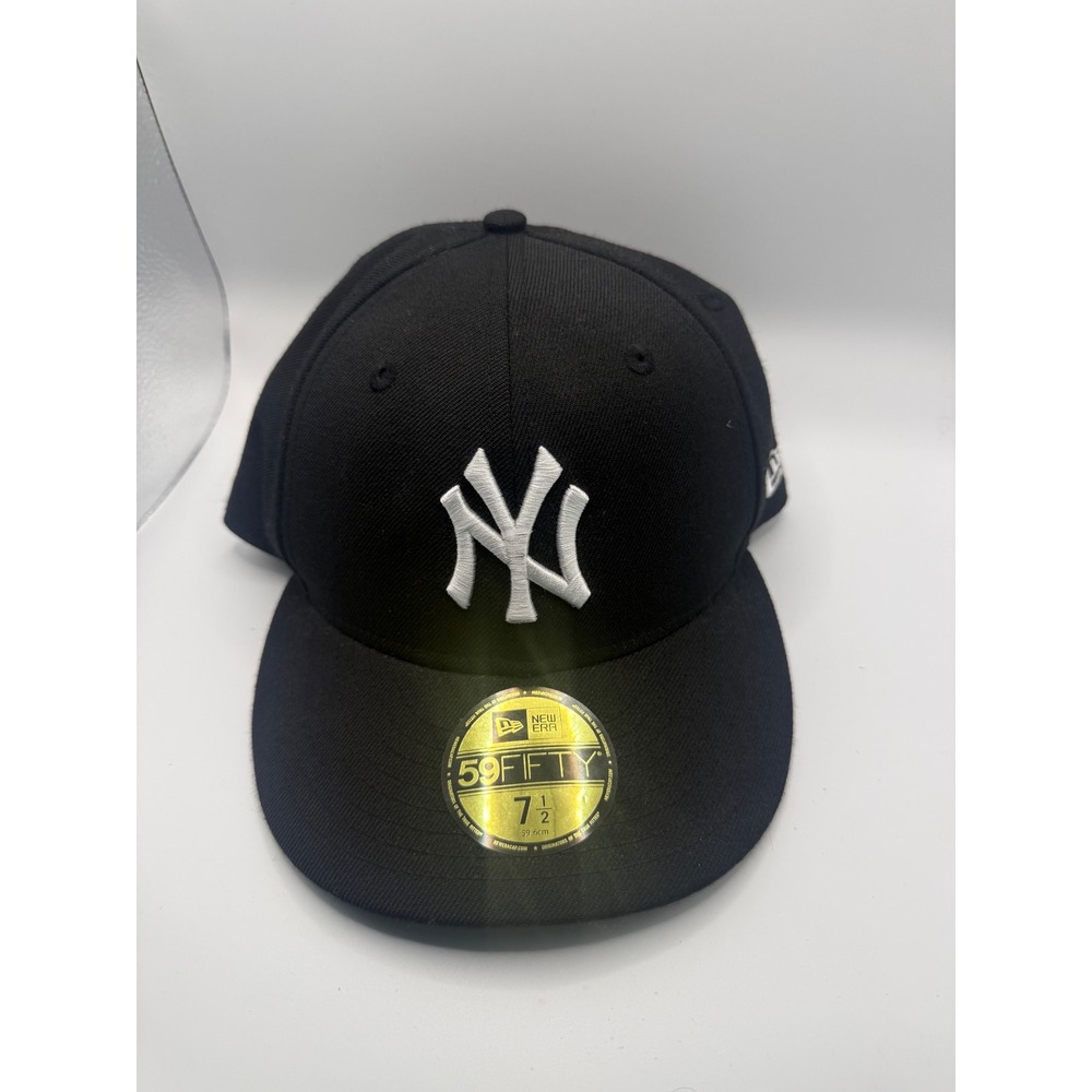 New Era 59FIFTY Hat Mens 7 1/2 Black Like New NY Yankees Fitted Wool Cap